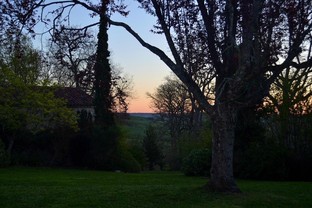 Chambre D'Hote Au Domaine Terre De Chenes Saint-Paul-de-Baise Exterior foto